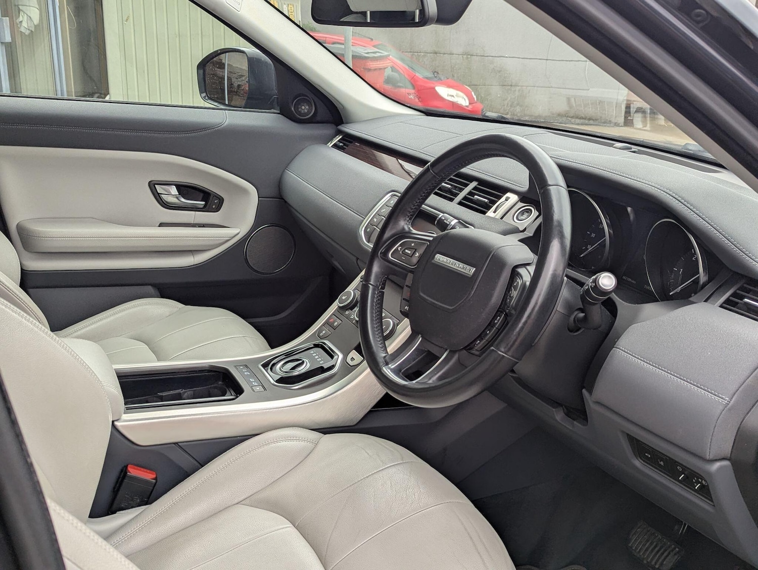 Used Land Rover Range Rover Evoque 2018 for sale - 78099889: Photo 9