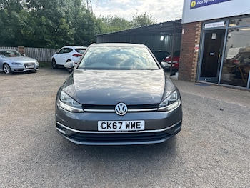 Used Volkswagen Golf 2017 for sale - 78988103: Photo