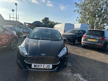 Used Ford Fiesta 2017 for sale - 79508975: Photo