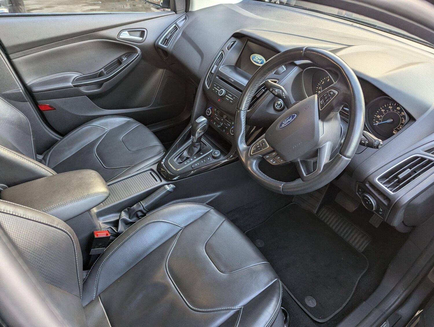 Used Ford Focus 2017 for sale - 78074013: Photo 10