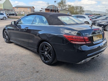 Used Mercedes-Benz E Class 2015 for sale - 78461514: Photo