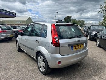 Used Ford Fiesta 2006 for sale - 78830725: Photo