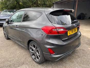 Used Ford Fiesta 2018 for sale - 79846705: Photo
