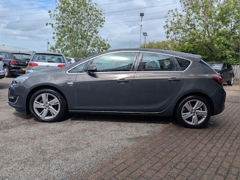 Used Vauxhall Astra 2015 for sale - 78648367: Photo