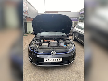 Used Volkswagen Golf 2020 for sale - 79577009: Photo