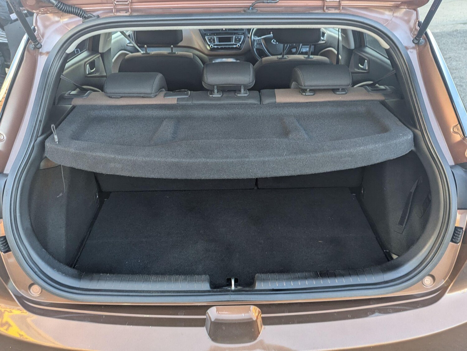 Used Hyundai i20 2015 for sale - 78074055: Photo 13