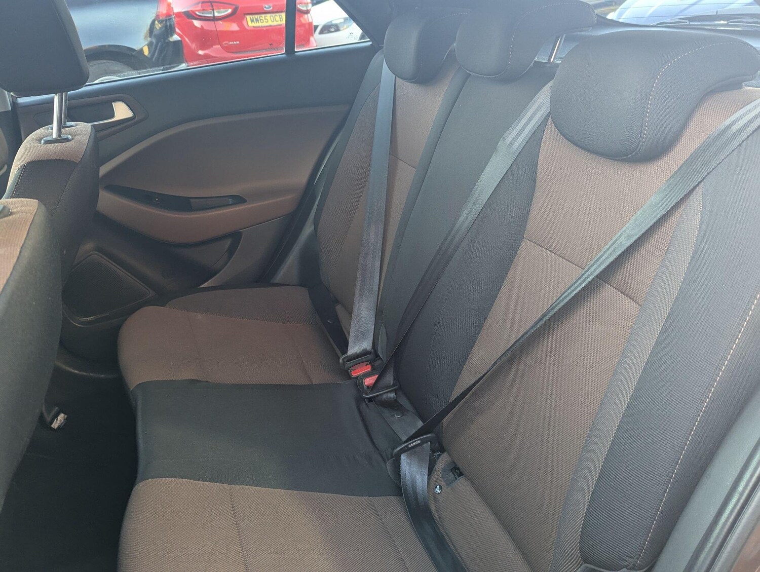 Used Hyundai i20 2015 for sale - 78074055: Photo 14