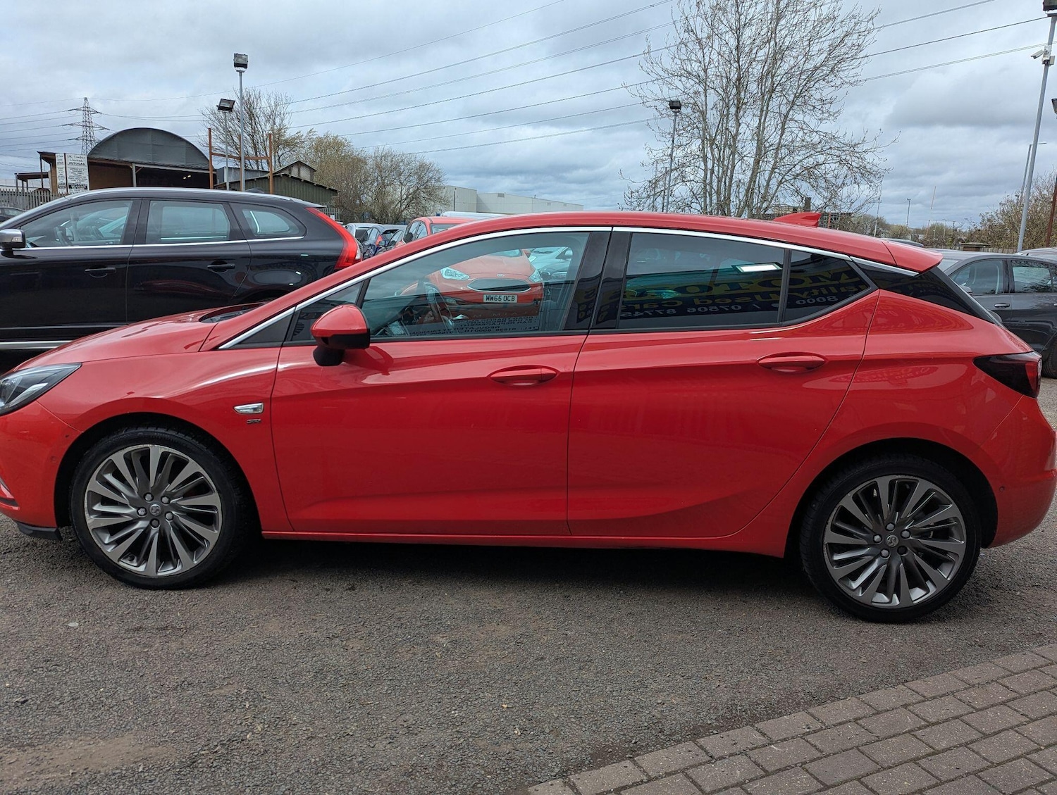 Used Vauxhall Astra 2017 for sale - 78074033: Photo 4