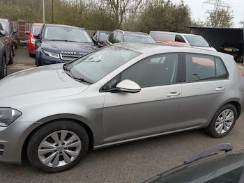 Used Volkswagen Golf 2014 for sale - 78480964: Photo
