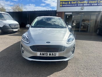 Used Ford Fiesta 2019 for sale - 79831209: Photo