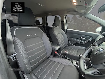 Used Dacia Duster 2022 for sale - 76486383: Photo