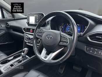 Used Hyundai Santa Fe 2019 for sale - 77396825: Photo