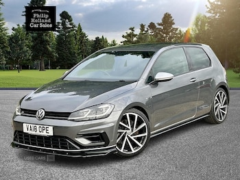 Used Volkswagen Golf 2018 for sale - 76486319: Photo