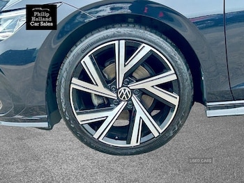 Used Volkswagen Golf 2020 for sale - 76486385: Photo