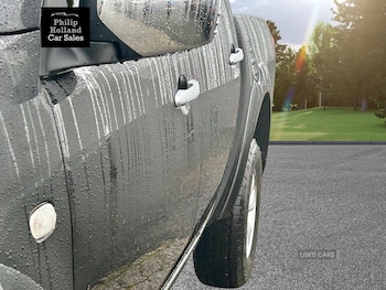 Used Mitsubishi L200 2013 for sale - 76977192: Photo