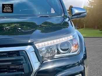 Used Toyota Hilux 2019 for sale - 78742274: Photo