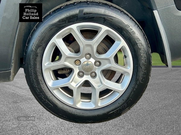 Used Jeep Renegade 2016 for sale - 76486380: Photo 4