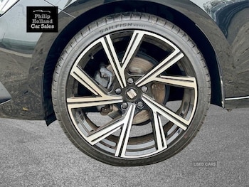 Used SEAT Leon 2021 for sale - 76296551: Photo
