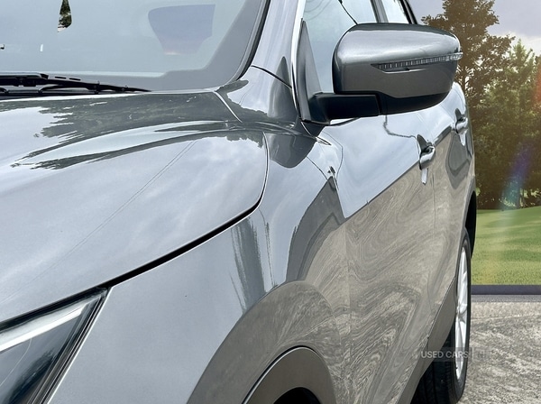 Used Nissan Qashqai 2016 for sale - 76486322: Photo 2