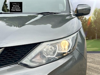 Used Nissan Qashqai 2016 for sale - 75402627: Photo