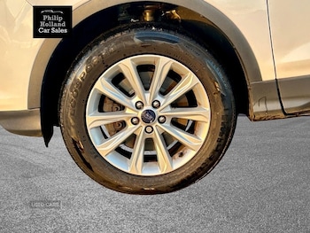 Used Ford Kuga 2015 for sale - 76659472: Photo