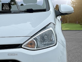 Used Hyundai i10 2015 for sale - 79159356: Photo