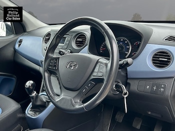Used Hyundai i10 2015 for sale - 79159356: Photo