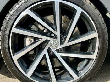 Used Volkswagen Golf 2018 for sale - 74396508: Photo