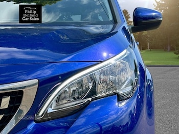 Used Peugeot 3008 2018 for sale - 75647667: Photo