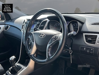 Used Hyundai i30 2016 for sale - 79401732: Photo