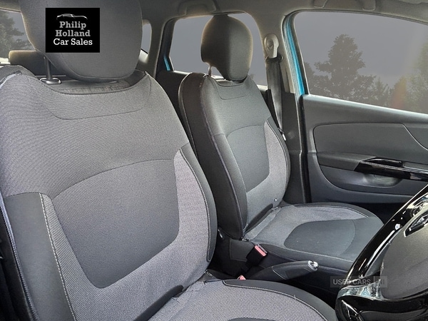 Used Renault Captur 2014 for sale - 76486351: Photo 6