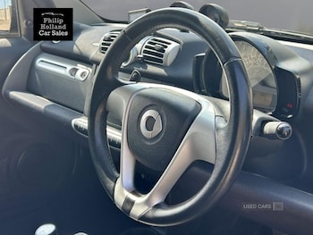 Used smart fortwo 2011 for sale - 75302415: Photo