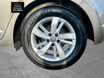 Used Volkswagen Polo 2019 for sale - 77217870: Photo