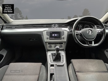 Used Volkswagen Passat 2016 for sale - 78989570: Photo