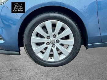 Used Vauxhall Zafira Tourer 2016 for sale - 77021478: Photo