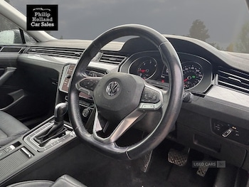 Used Volkswagen Passat 2020 for sale - 76551352: Photo
