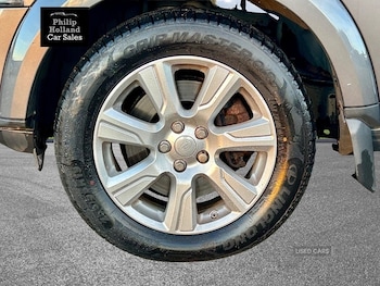 Used Land Rover Discovery 2015 for sale - 76593027: Photo