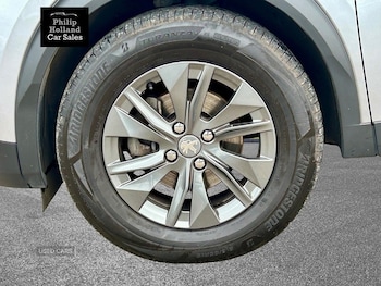 Used Peugeot 2008 2022 for sale - 76486371: Photo