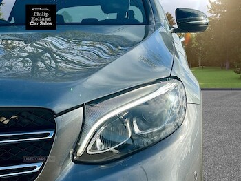 Used Mercedes-Benz GLC 2019 for sale - 76486363: Photo