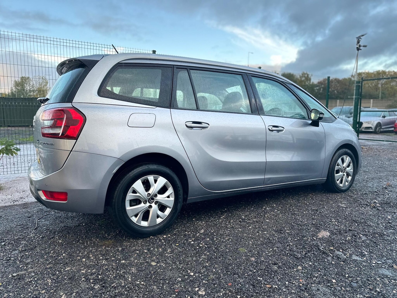 Used Citroen C4 Grand Picasso 2021 for sale - 76370527: Photo 10