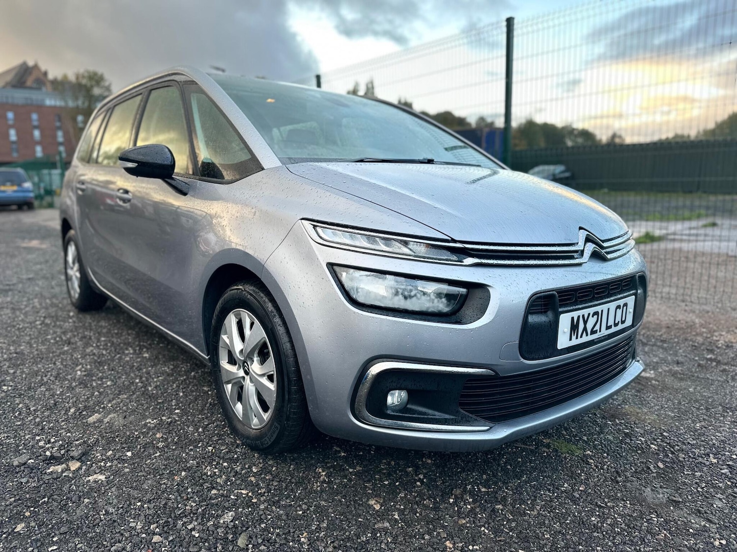 Used Citroen C4 Grand Picasso 2021 for sale - 76370527: Photo 4