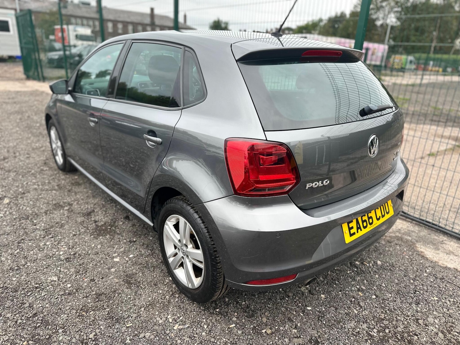 Used Volkswagen Polo 2016 for sale - 76012848: Photo 17