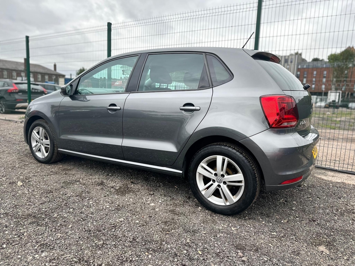 Used Volkswagen Polo 2016 for sale - 76012848: Photo 20