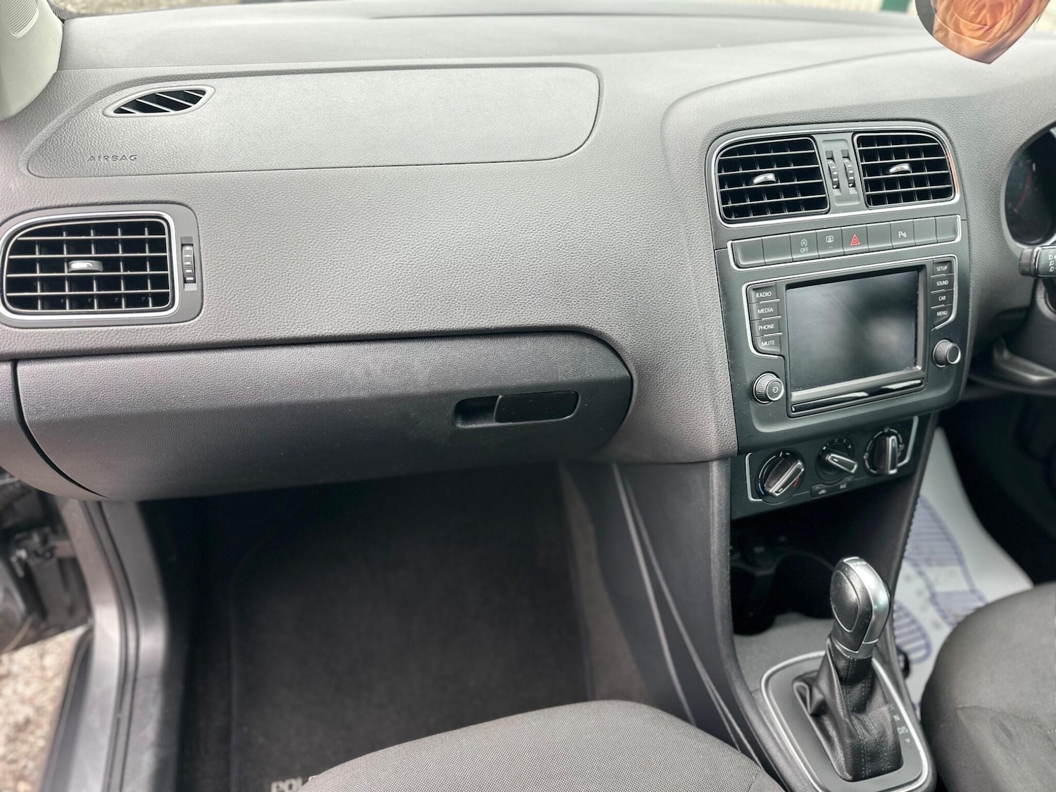 Used Volkswagen Polo 2016 for sale - 76012848: Photo 37