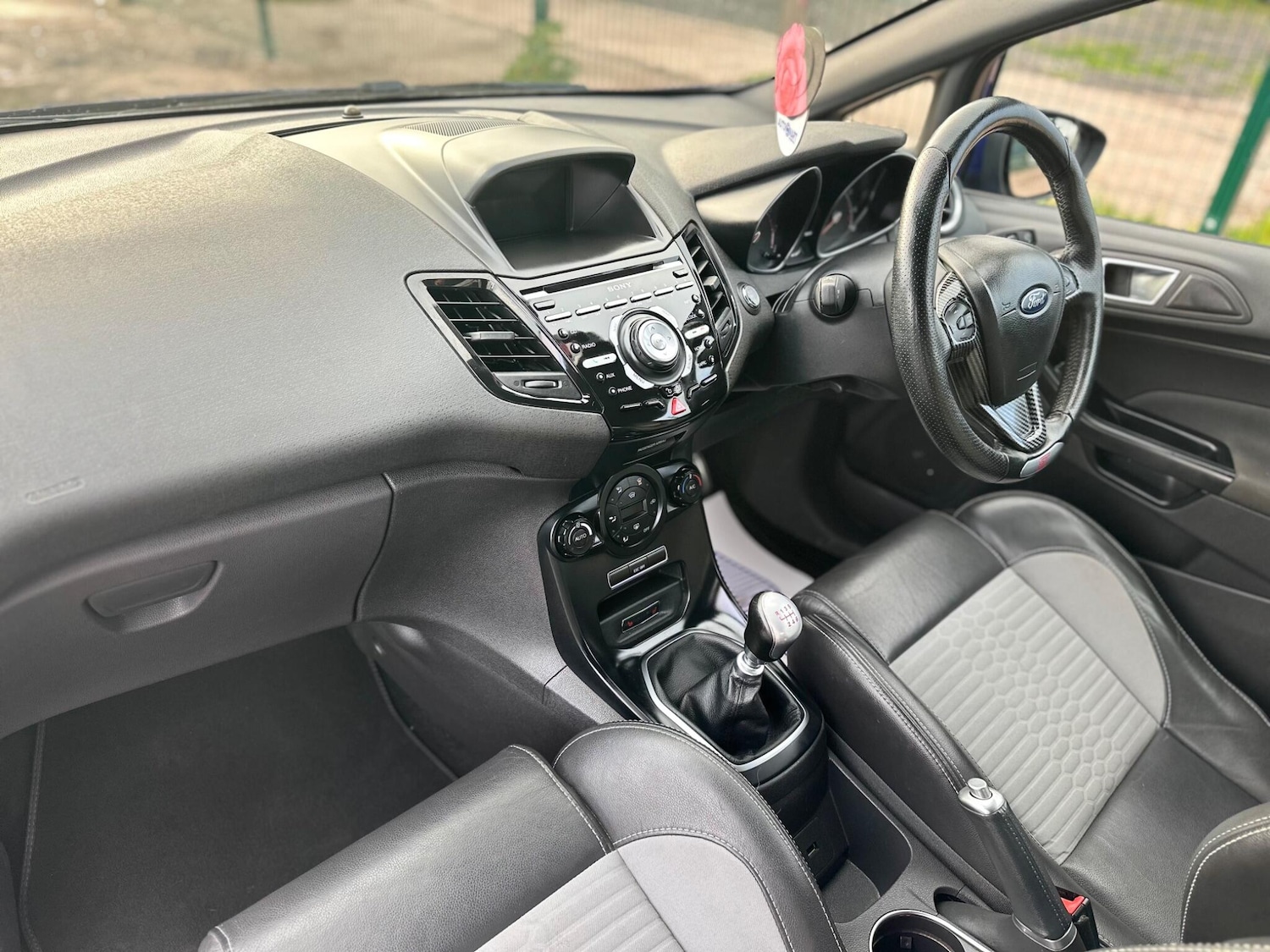 Used Ford Fiesta 2016 for sale - 76370946: Photo 35