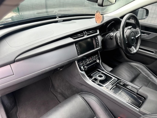 Used Jaguar XF 2018 for sale - 75115027: Photo 36