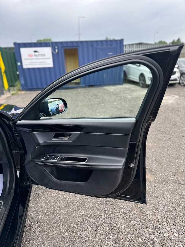 Used Jaguar XF 2018 for sale - 75115027: Photo 42