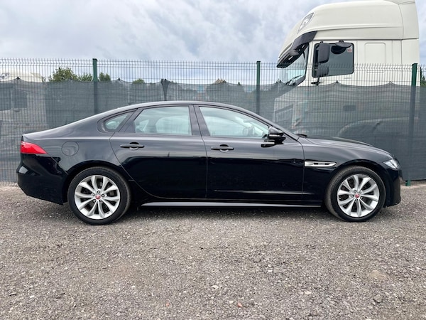 Used Jaguar XF 2018 for sale - 75115027: Photo 8