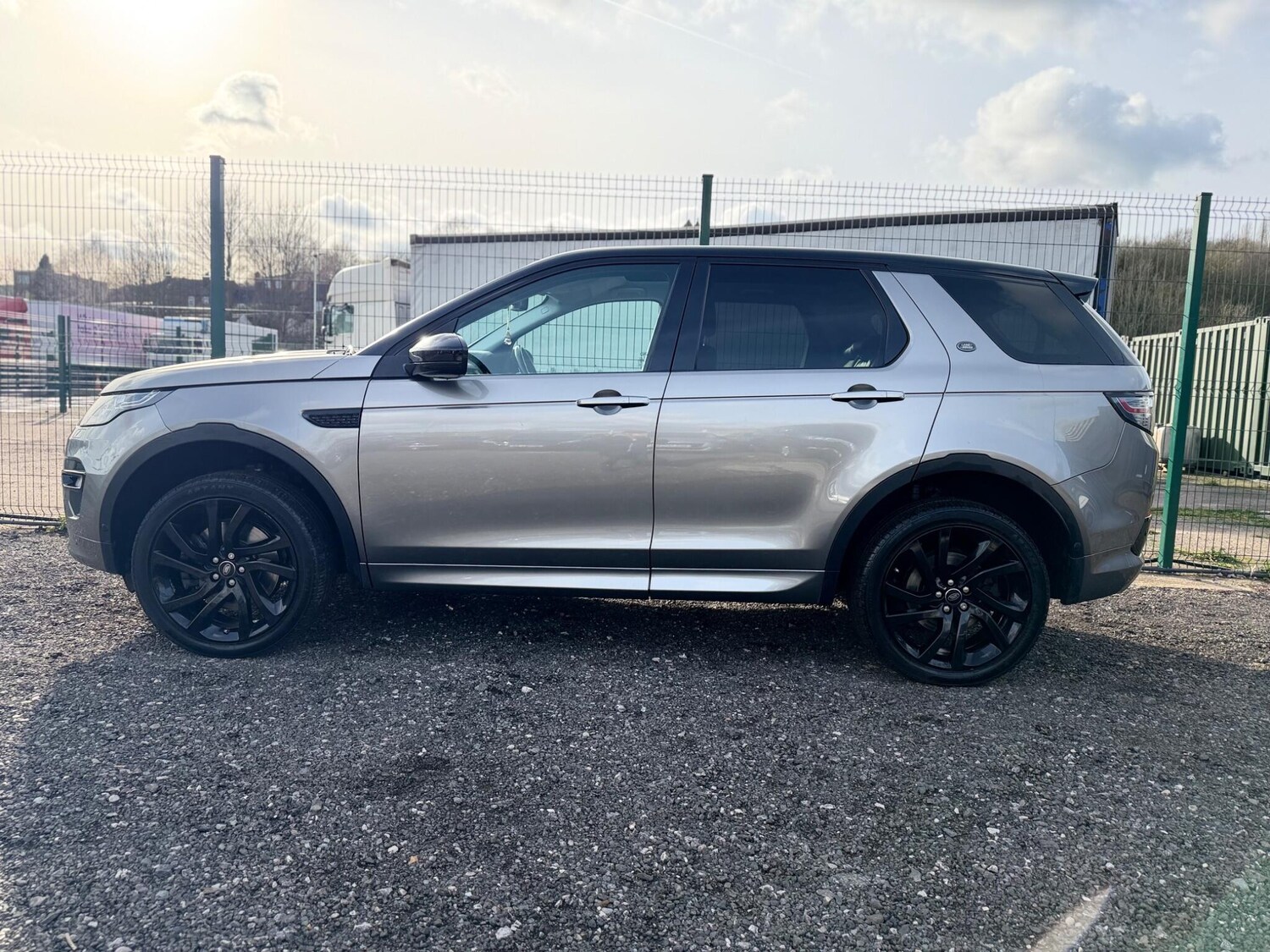 Used Land Rover Discovery Sport 2017 for sale - 77838833: Photo 23