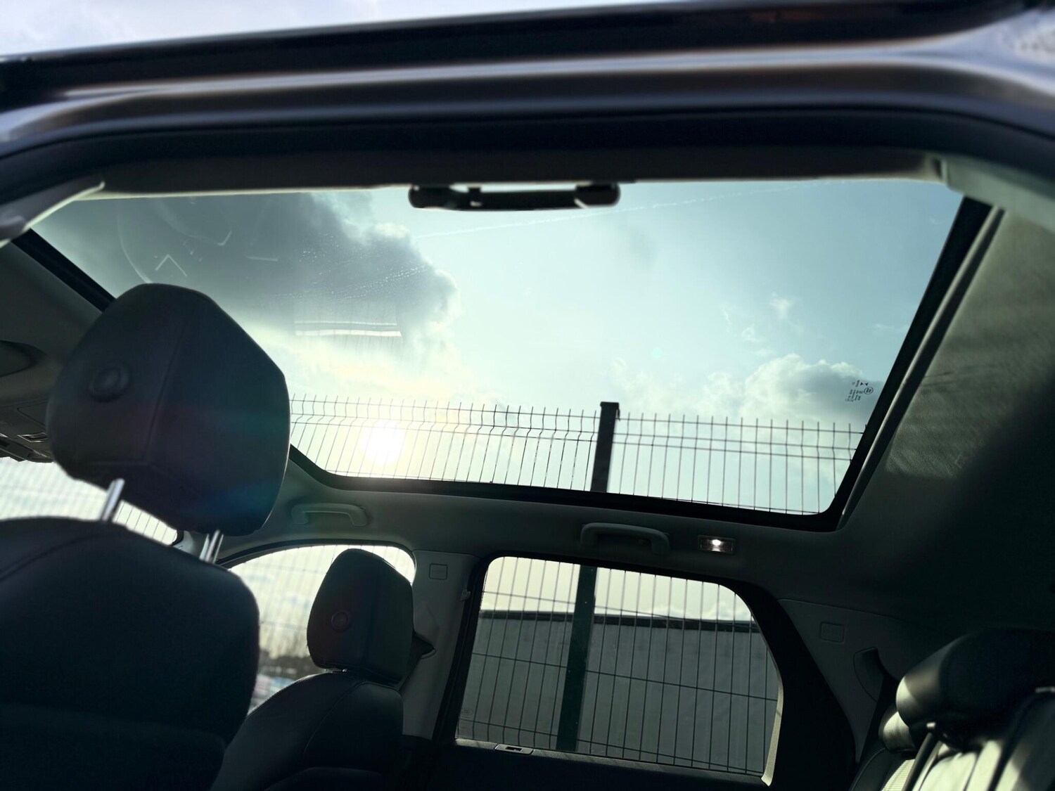 Used Land Rover Discovery Sport 2017 for sale - 77838833: Photo 32